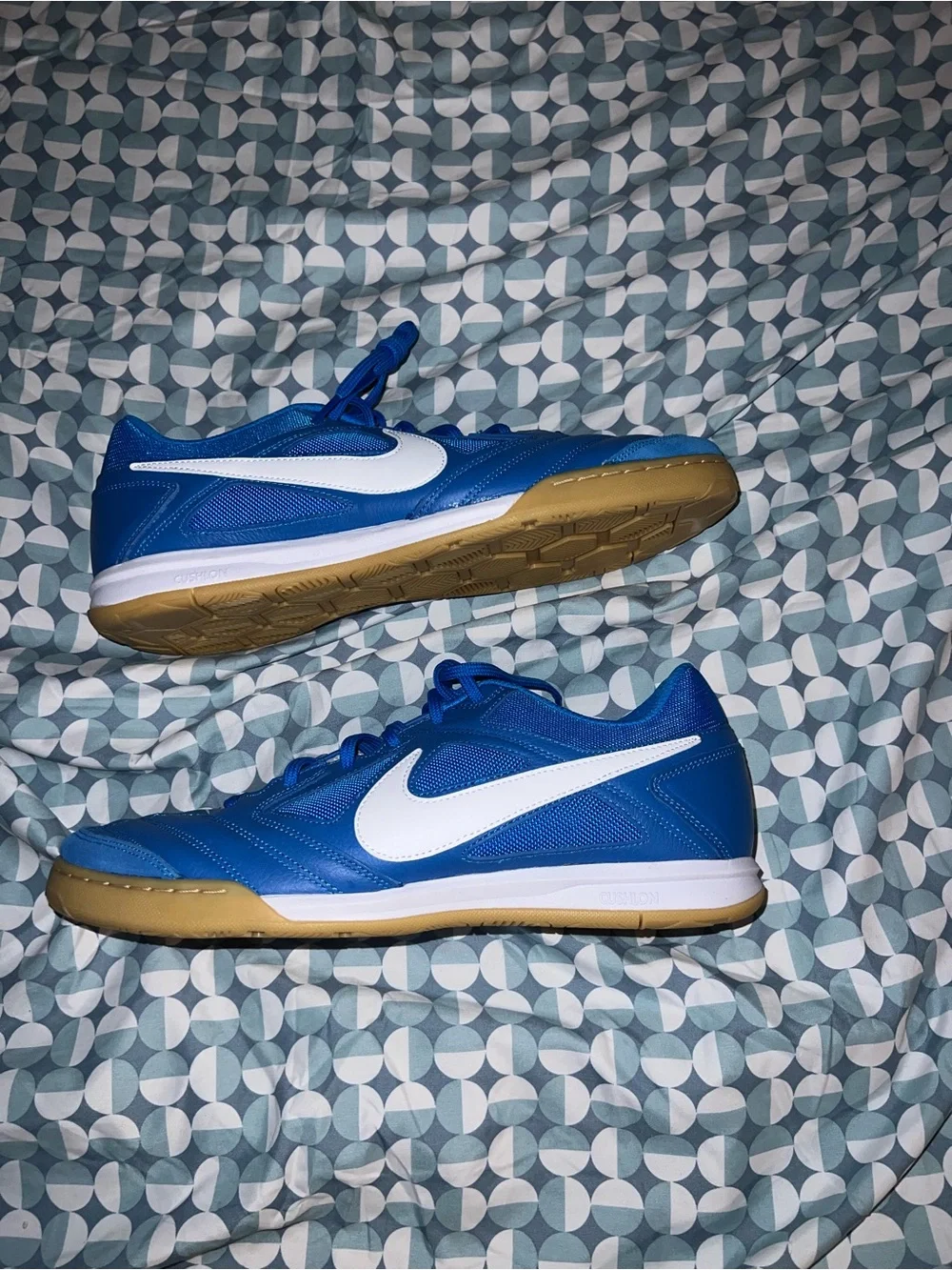 Nike gato